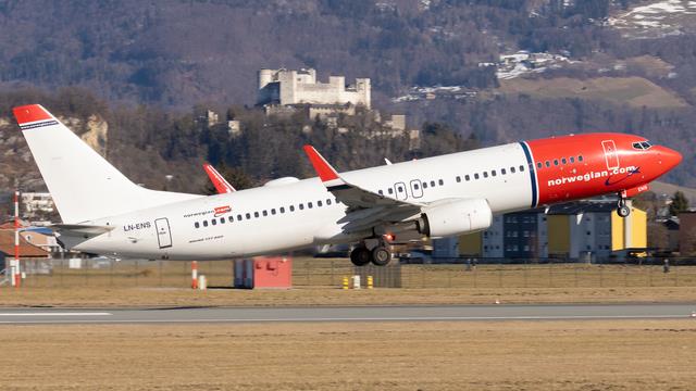 LN-ENS:Boeing 737-800:Norwegian Air Shuttle